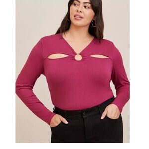 Torrid super soft long sleeve cutout with o-ring detail nwt size 4